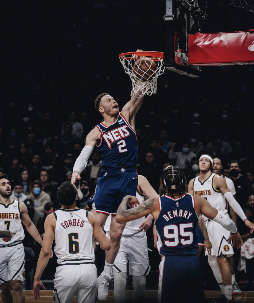 离谱！马赛集结日门线救险JackeyLove在篮网比赛中突破纪录，C罗遭遇三连败的简单介绍